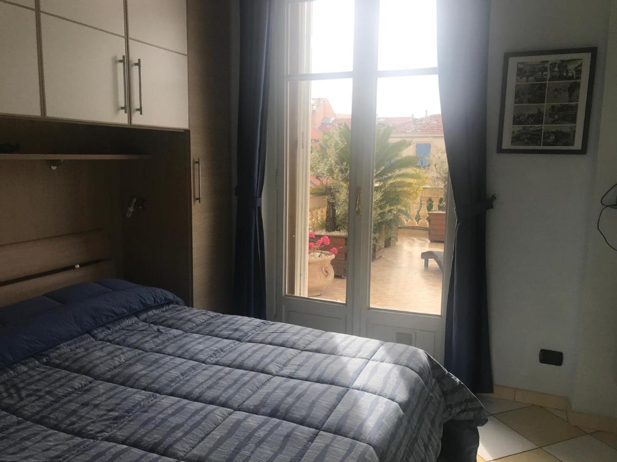 Appartement Terrasse Dans Palace Belle Epoque Menton Ngoại thất bức ảnh